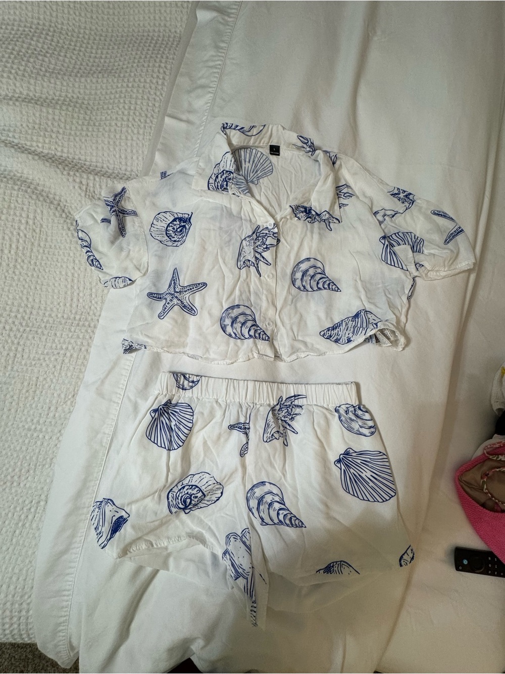 SHEIN White Two-Piece Shell-Print Swim Coverup Set with Blue Motif